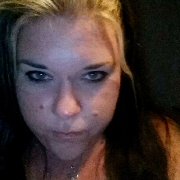 Meet your Posher, Patricia - Picture 1 of 1